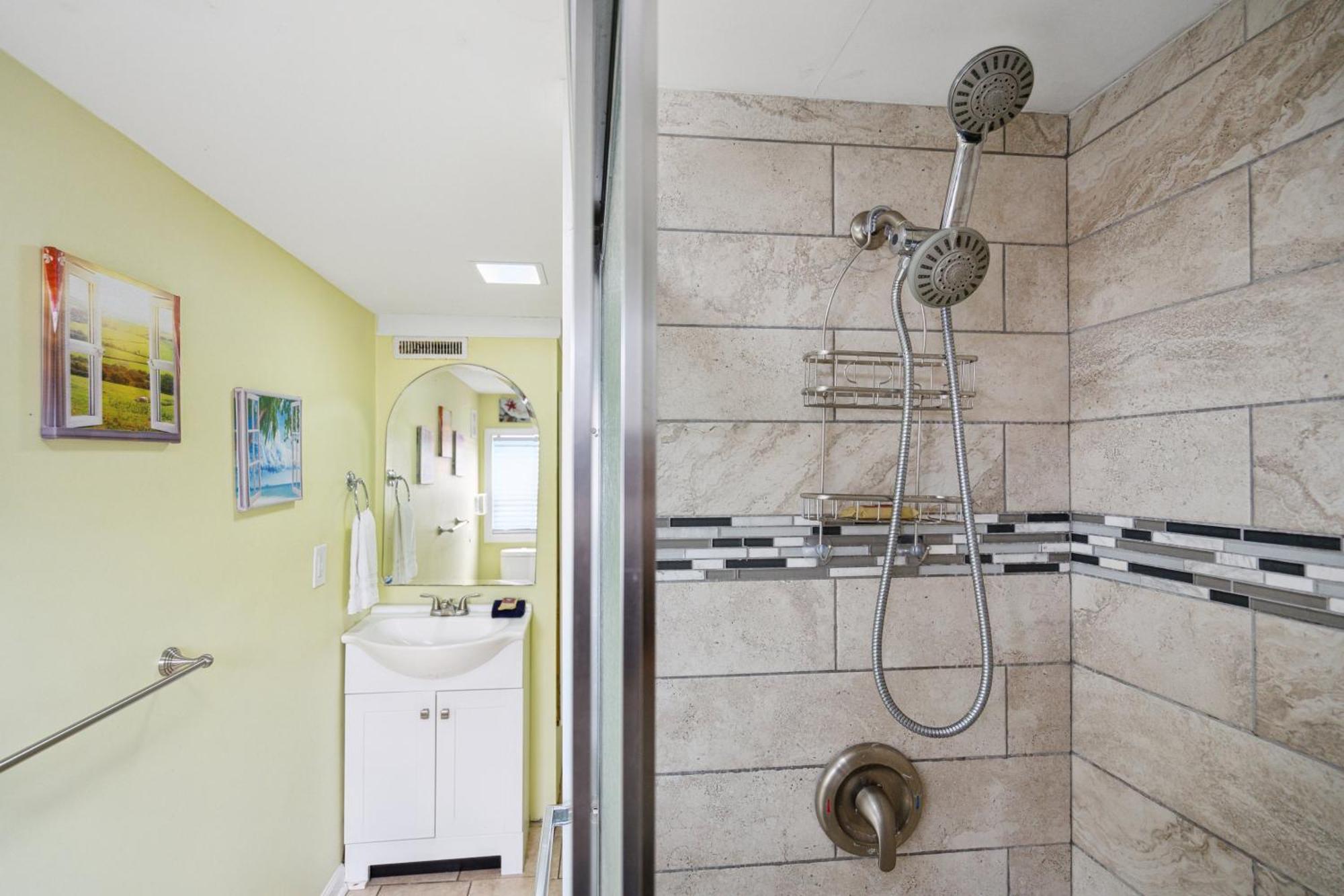 23 Center St - Sunny Side Down - Downstairs Apartment Folly Beach Ngoại thất bức ảnh